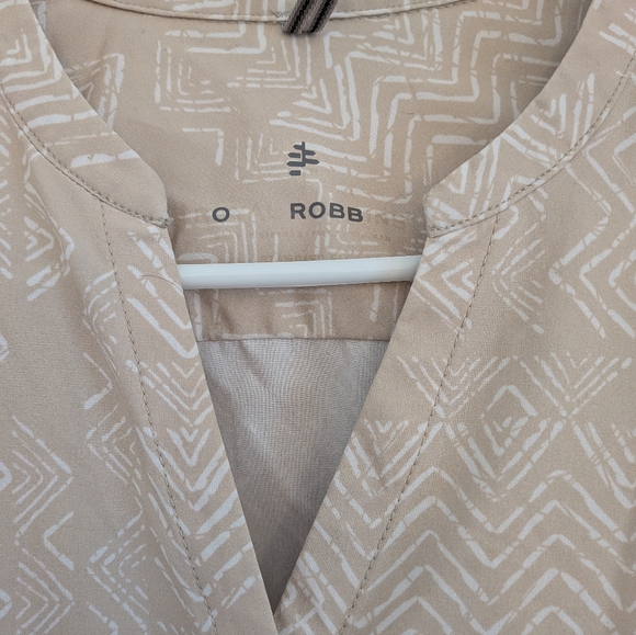 Royal Robbins Spotless Traveler short sleeve shirt, Size XS - Picture 3 of 5